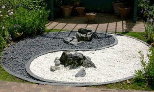 backyard japanese rock garden