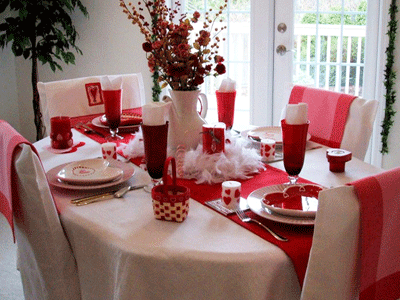 21 Impressive Table Decorating Ideas for Valentines Day