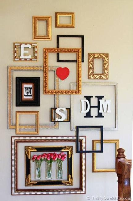 Decorating with Old Picture Frames, Money Saving Wall Decoration Ideas