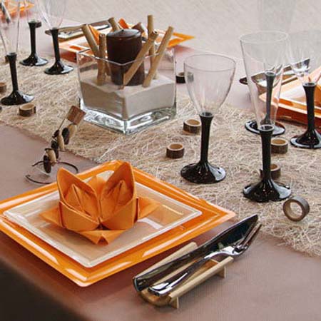 orange plates and table decorating ideas for fall