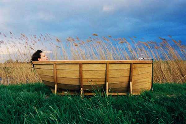 new bathroom tub boat like