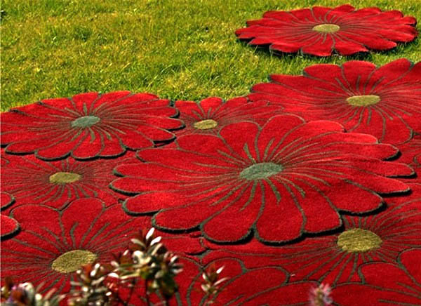 contemporary rugs with red flower designs