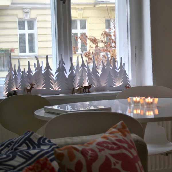 20 Beautiful Window Sill Decorating Ideas For Christmas And