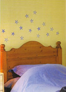 Stenciling Images And Patterns On Walls And Furniture 21 Charming