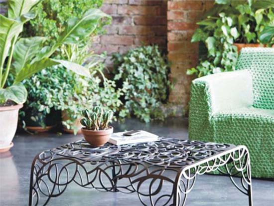 wrought iron furniture for outdoor decor