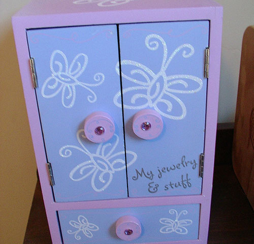 hand painted children's furniture ideas