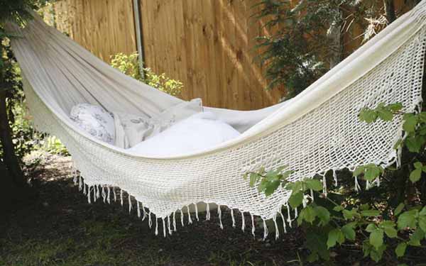 garden hammock bed retro style