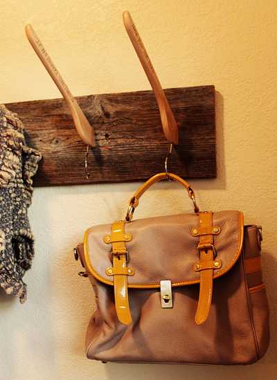 handmade wall rack for handbags and hats