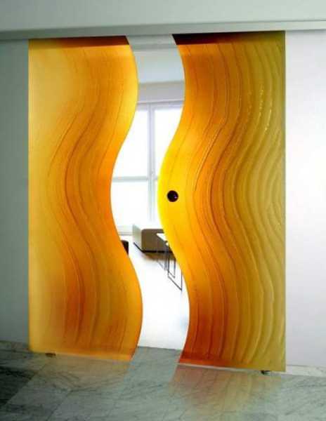 yellow glass doors with wavy decoration pattern