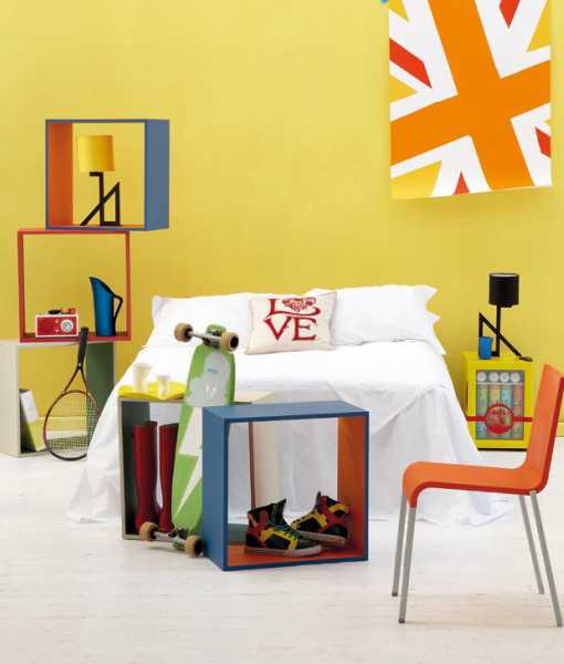 yellow paint and colorful bedroom decor