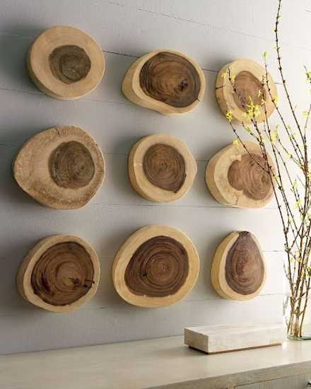 wood pieces used for empty wall decoration