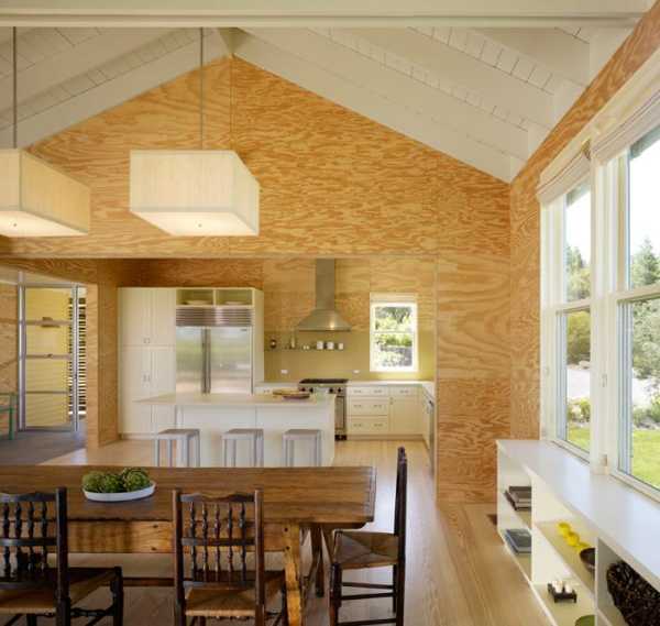 Comfortable Modern House Design Brings Plywood Walls To Light