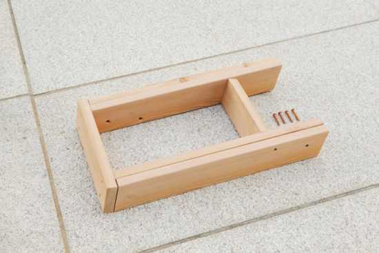 folding stool for small spaces