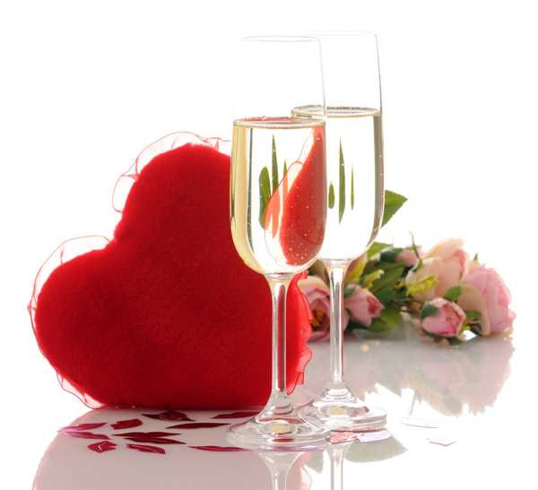 two glasses and red heart, valentines day table centerpiece idea