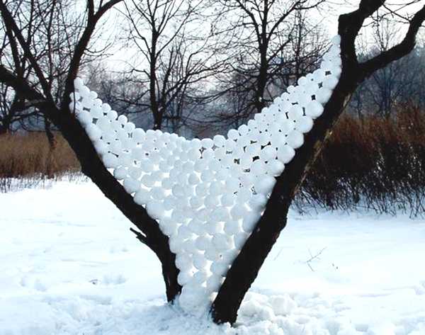 backyard decorations made of snowballs