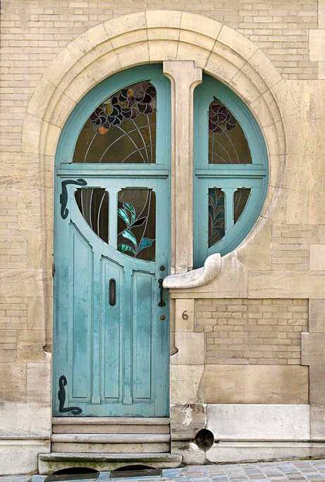 20 Antique Metal and Wood Exterior Doors Bringing Charm of Unique