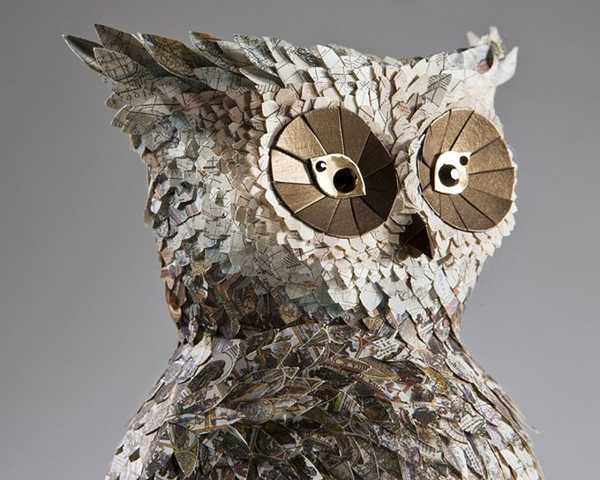 bird sculpture recycling paper, owl