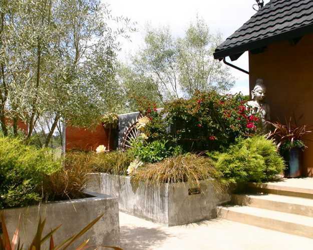 Creating Beautiful Backyard Landscaping Inspired By Oriental Garden Design