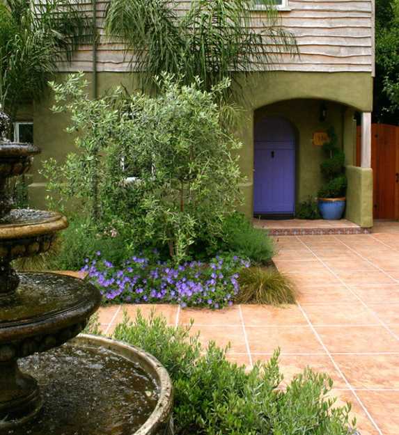 Beautiful Landscaping Ideas and Backyard Designs in Spanish and Italian Styles Beautiful Landscaping Ideas and Backyard Designs in Spanish and Italian Styles