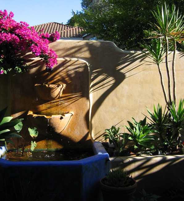 Mexican Style Garden Designs and Yard Landscaping Ideas
