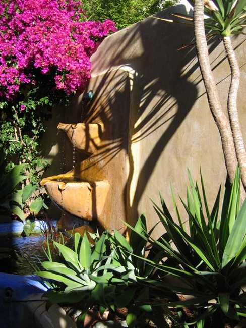 Mexican Style Garden Designs and Yard Landscaping Ideas