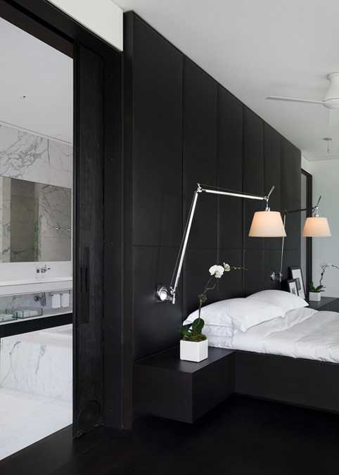 Contemporary Black and White Rooms in Elegant Penthouse ...