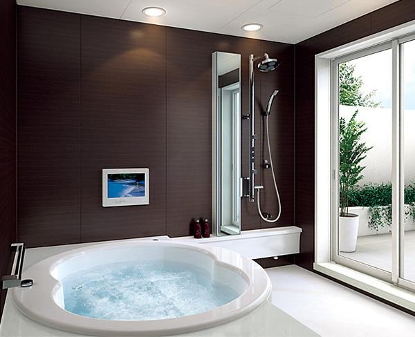 built in bathtubs and bathroom remodeling ideas