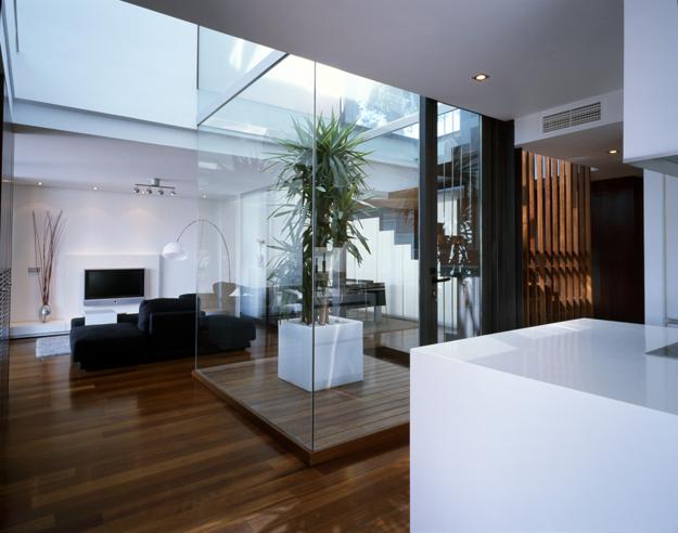 Small Contemporary Homes Enhancing Modern Interior Design ...