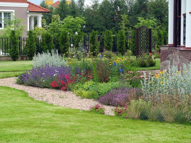 natural backyard landscaping ideas, save money creating