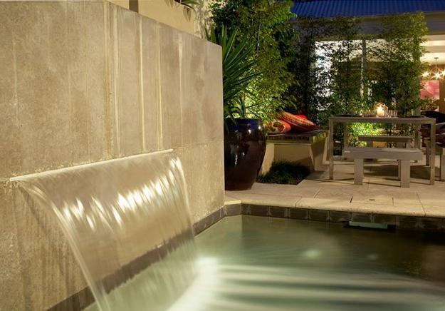 Two Modern Patio Ideas Turning Small Backyard Designs into ...