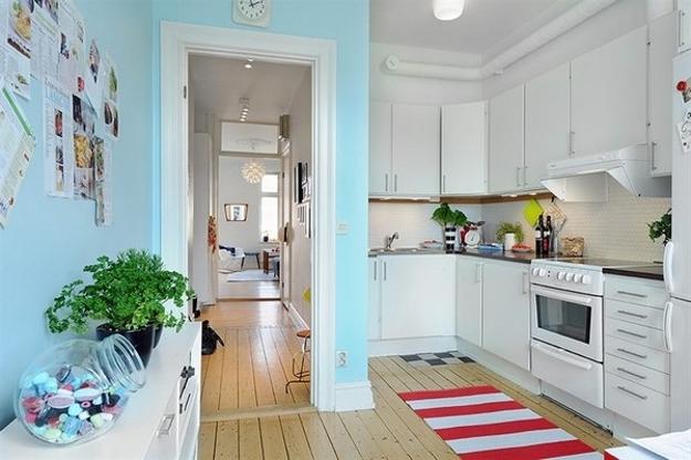 Cool Blue Interior Paint And Colorful Decorative Accents