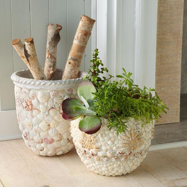 sea shell crafts, furniture decoration and decor accessories adorned with seashells
