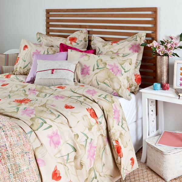 floral bedding sets in bright and pastel colors