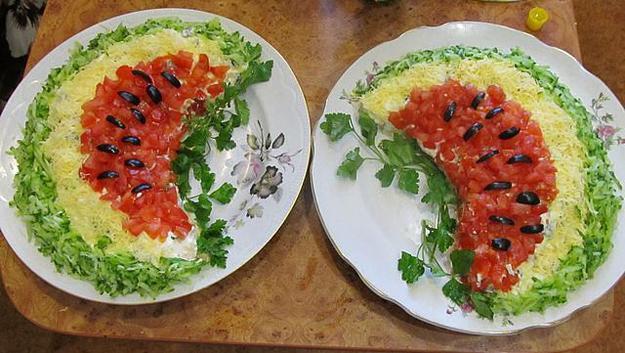 watermelon party table decorations and centerpieces