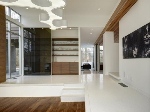 Modern House Design Enhanced by Spacious Backyard Landscaping and