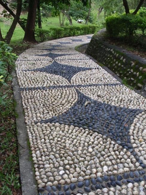 stone pebble garden paths landscaping ideas 6