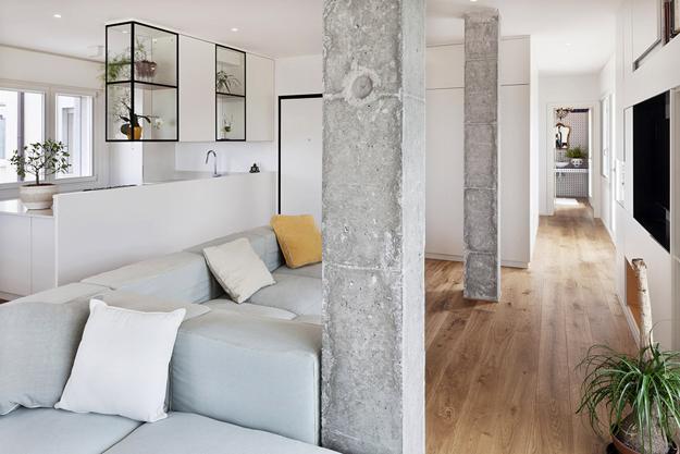 35 Modern Interior Design Ideas Incorporating Columns into ...