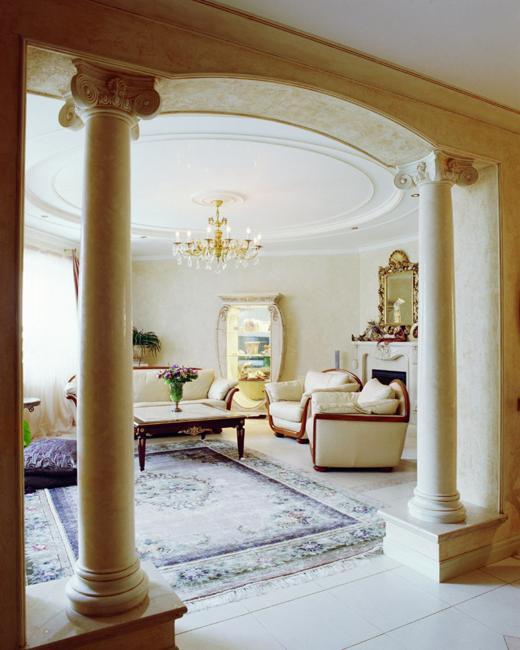 columns interior modern column decor designs contemporary decorating wood luxury incorporating pillar spacious living classic lushome marble interiors homes decorative