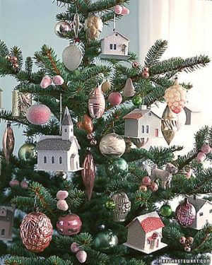 Christmas Tree Decoration Blending Purple and Pink Colors into Winter ...