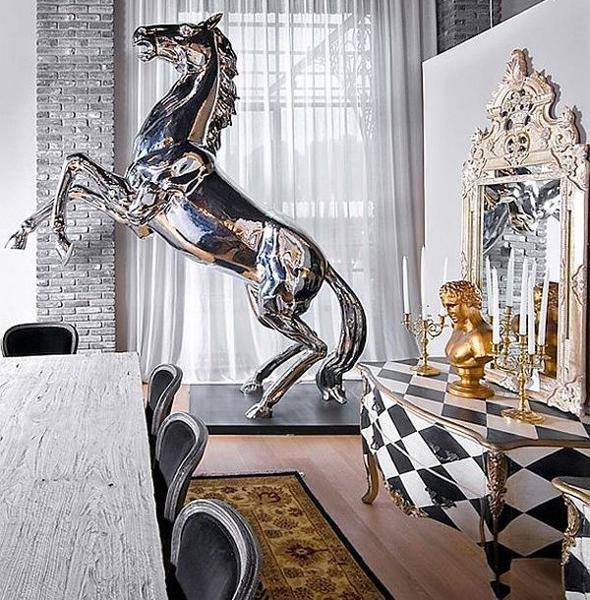 modern interior decorating with horse images