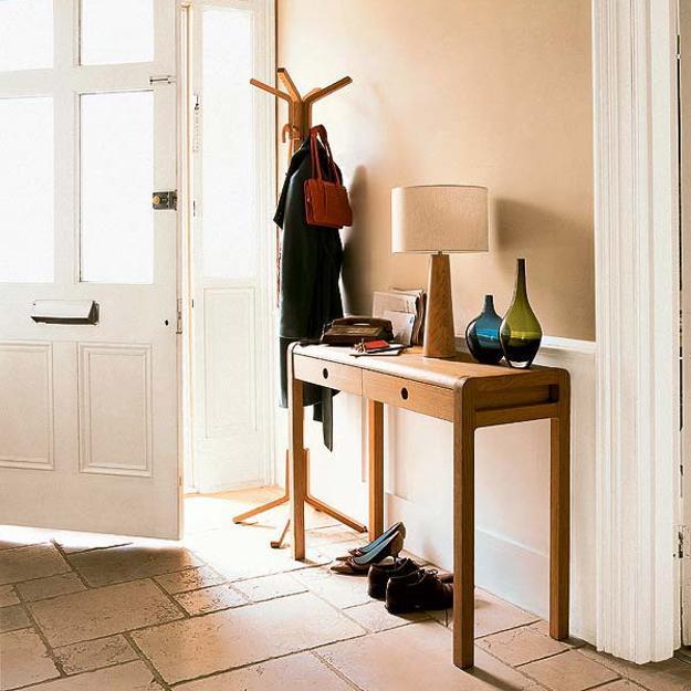 Small Entryway Furniture