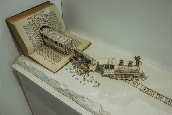 paper crafts and artworks, carved of books sculptures