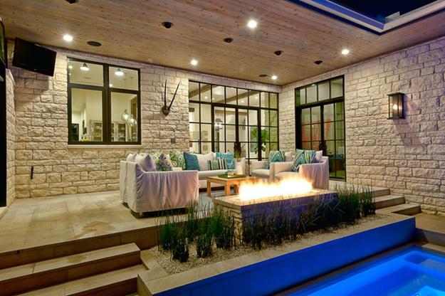 luxury homes with outdoor rooms