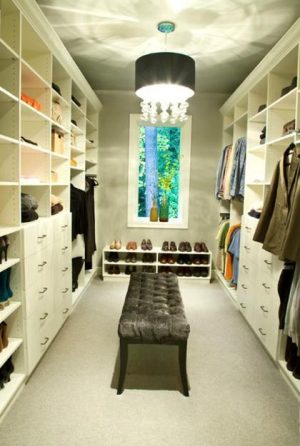 33 Walk In Closet Design Ideas to Find Solace in Master Bedroom