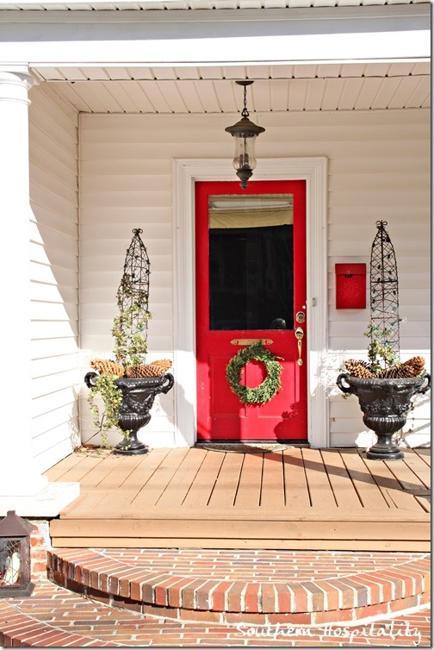 Front Door Decoration with Red Colors, 22 House Exterior 