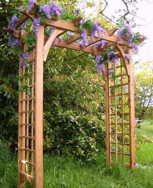 15 Beautiful Wooden Arches Creating Romantic Garden Design