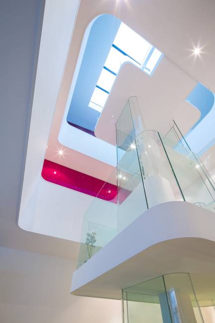 modern house design and interior decorating with glass and pink color