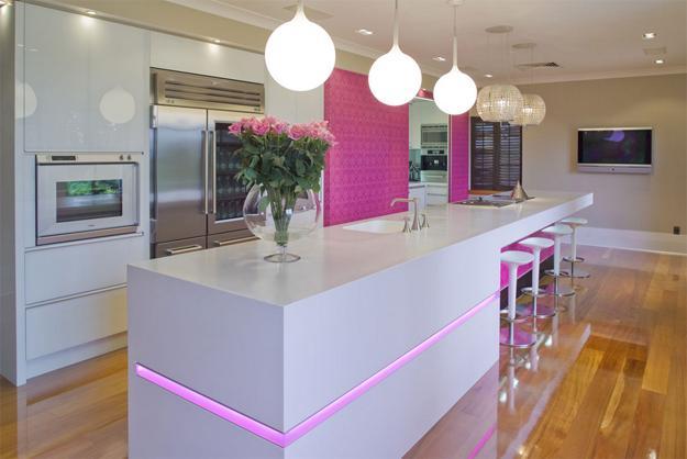 Purple and Pink Kitchen Colors Adding Retro Vibe to Modern Kitchen