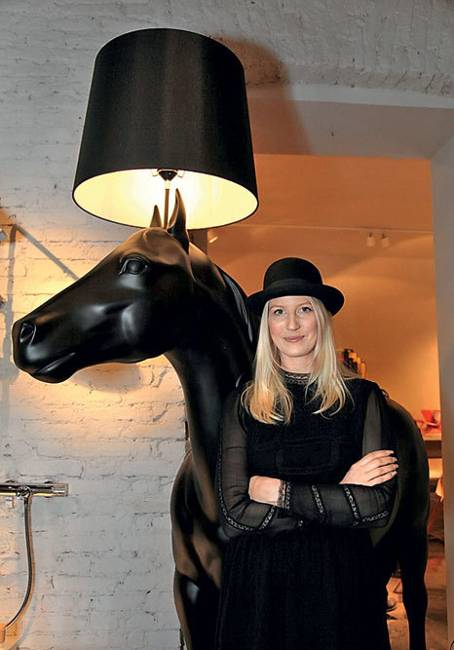 designer lighting fixtures, floor lamp with black horse