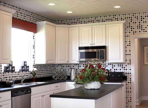 White Kitchen Cabinets and Modern Wallpaper, Ideas for ...